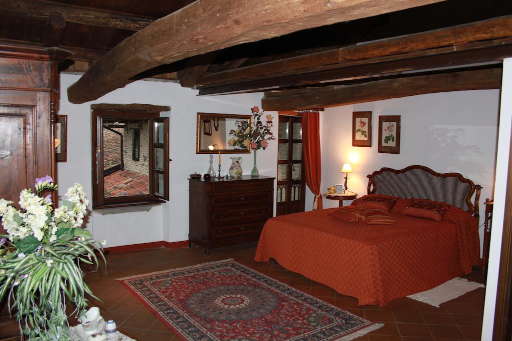 Casa Giuliana Hostal Calosso Habitación foto